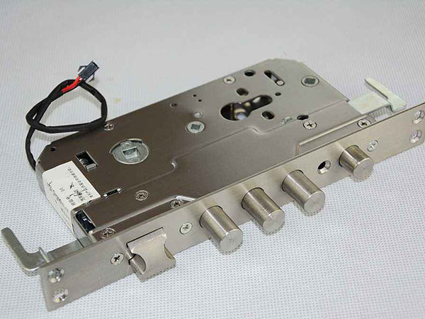 北仑24小时上门开锁公司