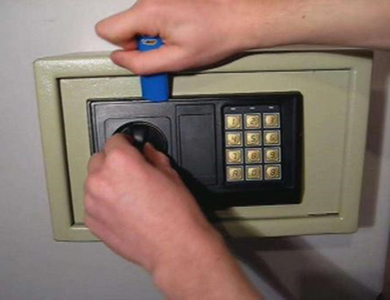 北仑24小时上门开锁公司